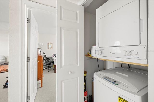 6100 GULFPORT BOULEVARD S 414, Gulfport, FL 33707