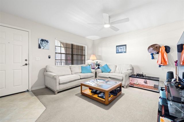 6100 GULFPORT BOULEVARD S 414, Gulfport, FL 33707