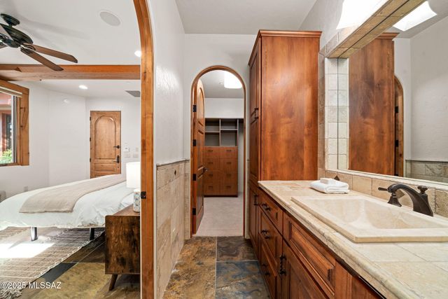 1420 W Stony Run Place, Oro Valley, AZ 85755