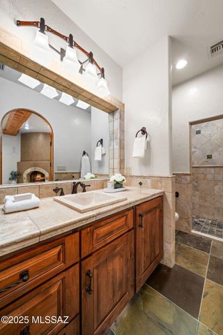 1420 W Stony Run Place, Oro Valley, AZ 85755