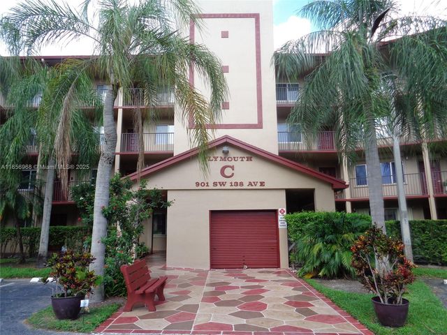 901 SW 138th Ave 107C, Pembroke Pines, FL 33027