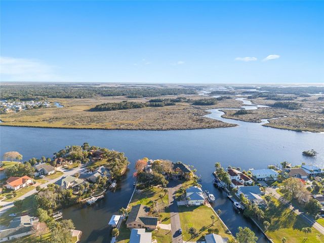5260 S MYSTIC POINT, Homosassa, FL 34448