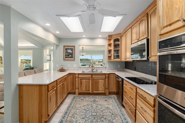 5260 S MYSTIC POINT, Homosassa, FL 34448