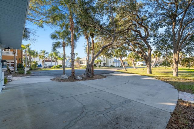 5260 S MYSTIC POINT, Homosassa, FL 34448