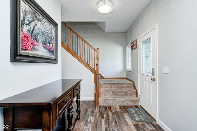 8001 Parkview, Brownsburg, IN 46112