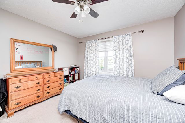 8001 Parkview, Brownsburg, IN 46112