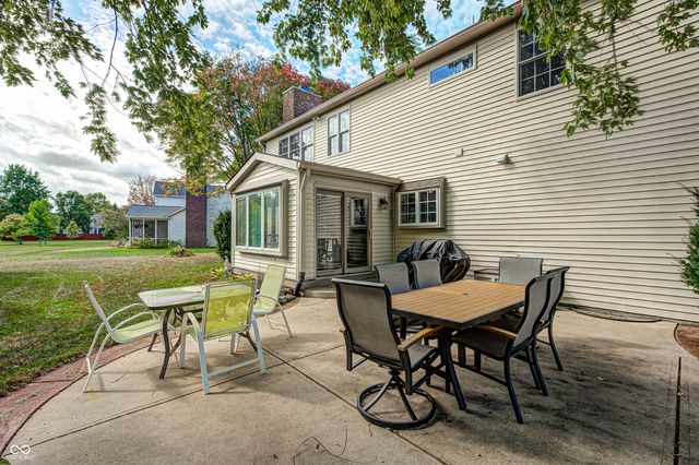 8001 Parkview, Brownsburg, IN 46112