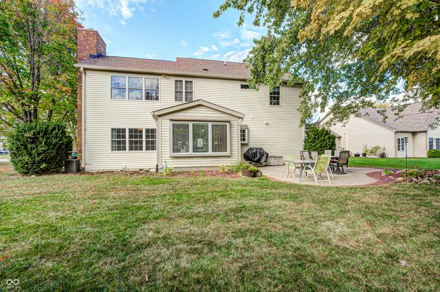 8001 Parkview, Brownsburg, IN 46112