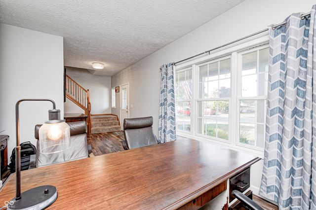 8001 Parkview, Brownsburg, IN 46112