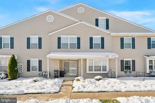 5706 DRAWBRIDGE CT, Royersford, PA 19468