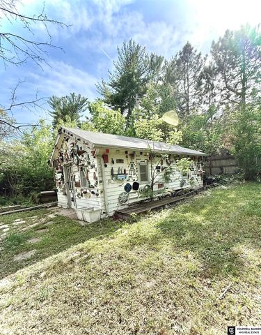 3045 S 42nd Street, Lincoln, NE 68506
