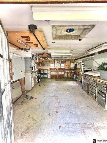 3045 S 42nd Street, Lincoln, NE 68506