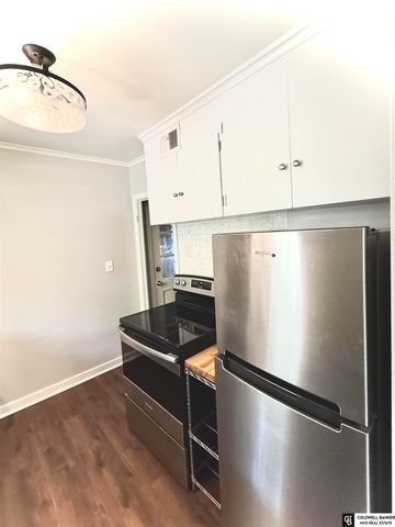 3045 S 42nd Street, Lincoln, NE 68506