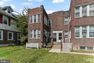 856 CHESTER PIKE, Sharon Hill, PA 19079
