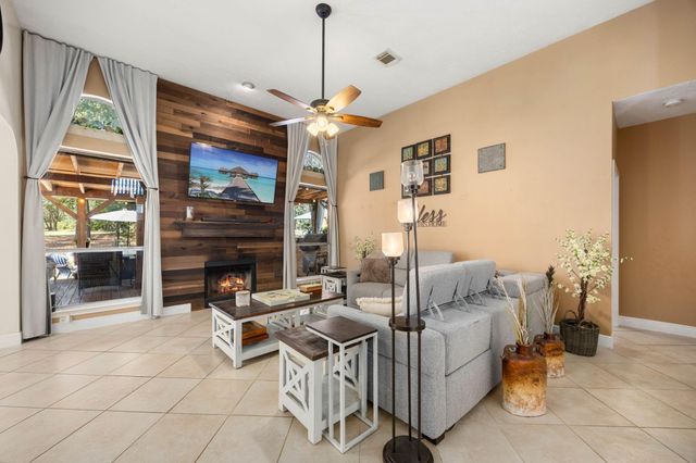 4 Balboa Road, Montgomery, TX 77356