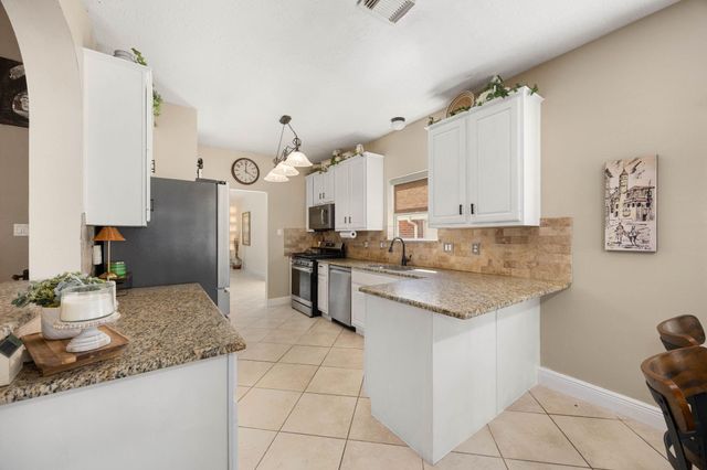 4 Balboa Road, Montgomery, TX 77356