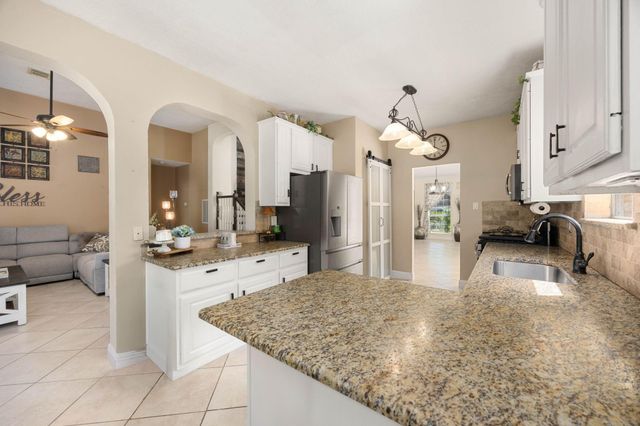 4 Balboa Road, Montgomery, TX 77356