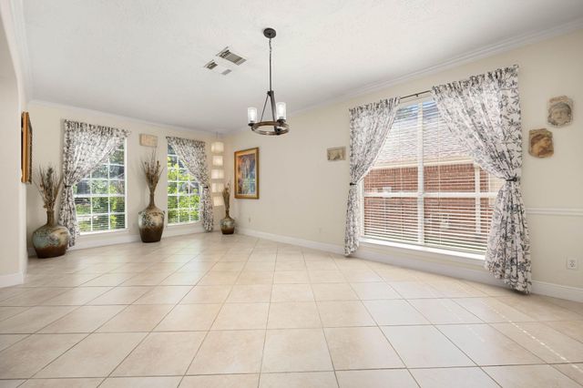 4 Balboa Road, Montgomery, TX 77356
