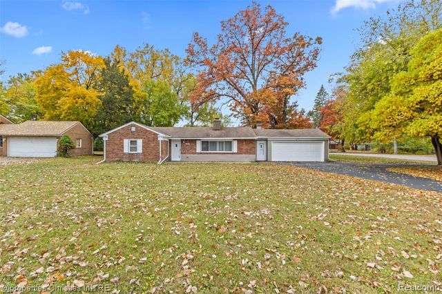 23885 Lee Baker Drive, Southfield, MI 48075