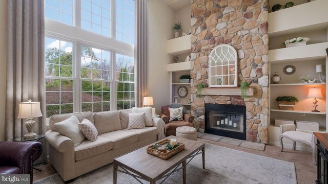 20 ENDSLOW LN, Perkasie, PA 18944