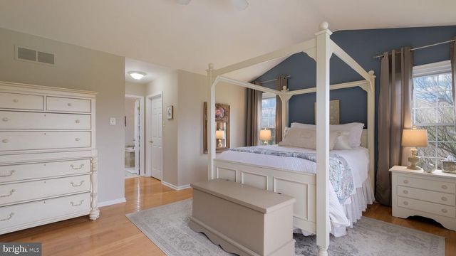 20 ENDSLOW LN, Perkasie, PA 18944