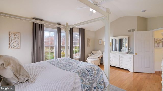 20 ENDSLOW LN, Perkasie, PA 18944