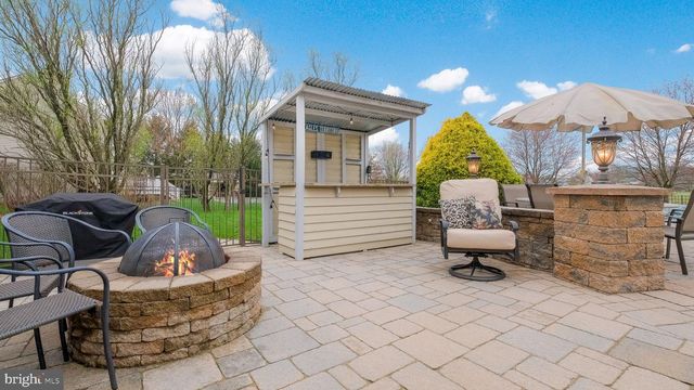 20 ENDSLOW LN, Perkasie, PA 18944