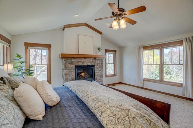 2637 Cottage Grove Place, Woodbury, MN 55129