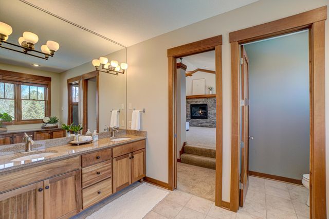 2637 Cottage Grove Place, Woodbury, MN 55129