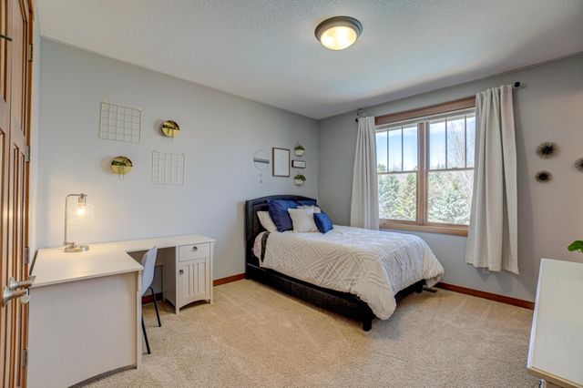 2637 Cottage Grove Place, Woodbury, MN 55129