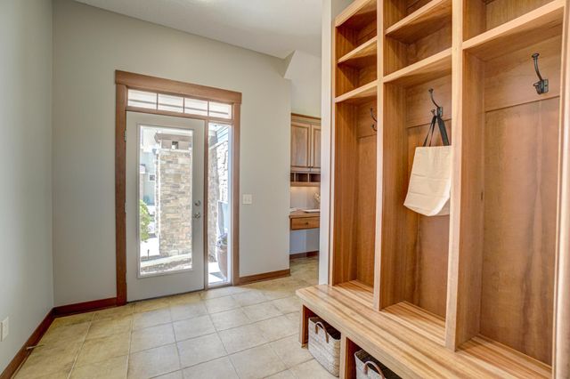 2637 Cottage Grove Place, Woodbury, MN 55129