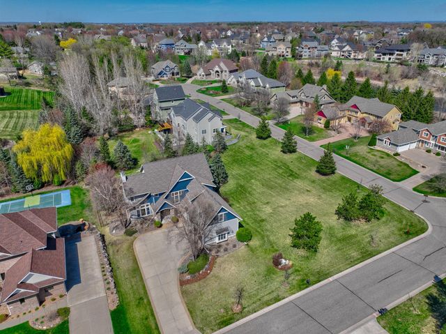 2637 Cottage Grove Place, Woodbury, MN 55129