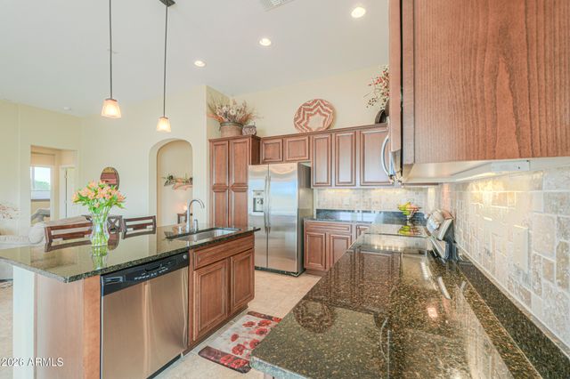 5324 N COMANCHE Drive, Eloy, AZ 85131