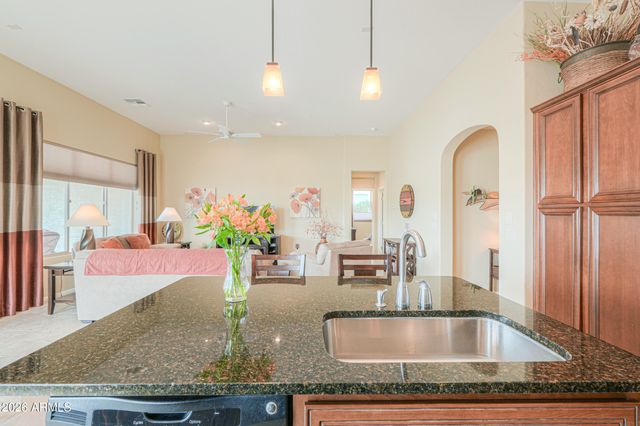 5324 N COMANCHE Drive, Eloy, AZ 85131