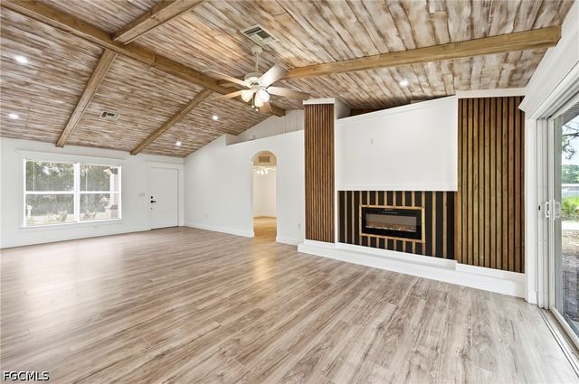 2406 E 23rd ST, Alva, FL 33920
