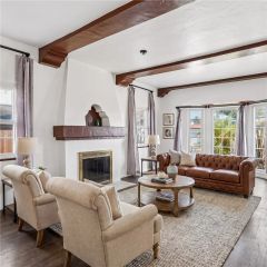 8319 S Van Ness Avenue, Inglewood, CA 90305