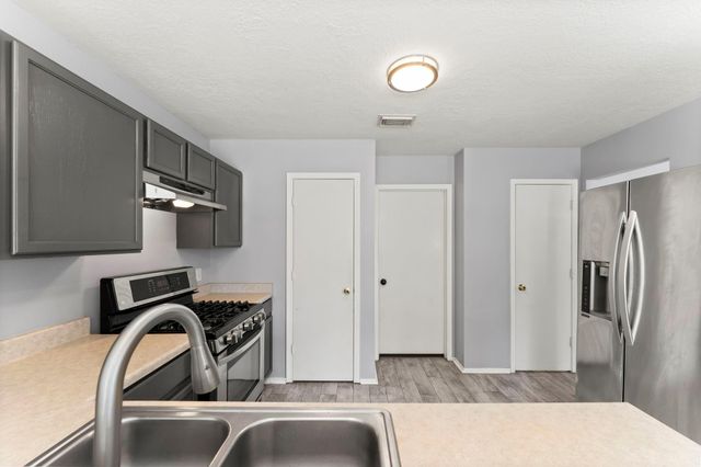 1010 Willow West Drive, Houston, TX 77073