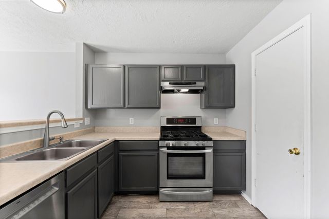 1010 Willow West Drive, Houston, TX 77073