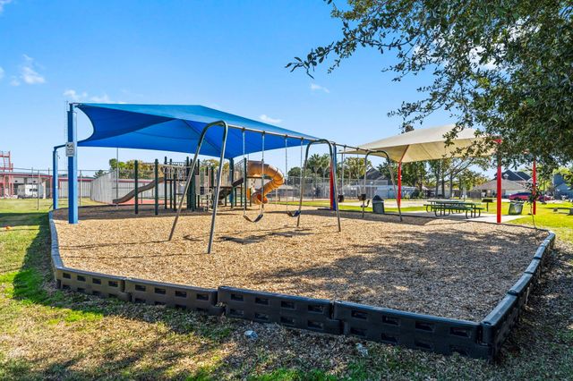 1010 Willow West Drive, Houston, TX 77073