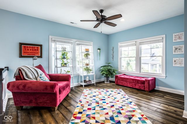 751 1st Avenue NW, Carmel, IN 46032