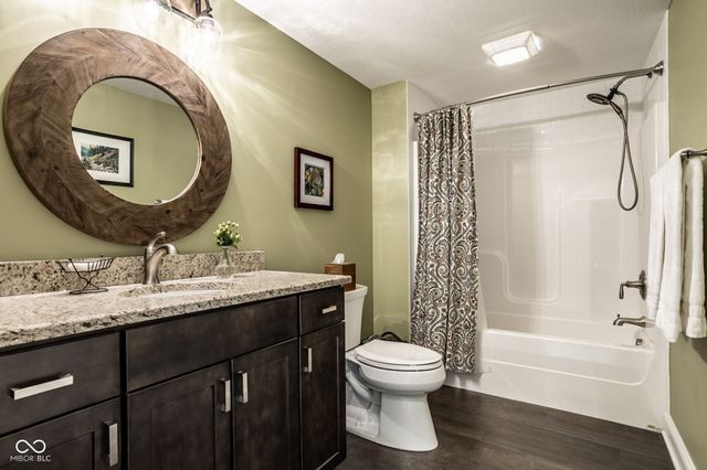 751 1st Avenue NW, Carmel, IN 46032