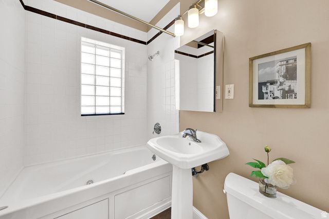 929 S GREENWOOD TERRACE, Salt Lake City, UT 84105