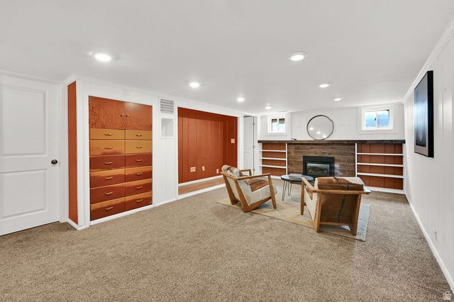 929 S GREENWOOD TERRACE, Salt Lake City, UT 84105