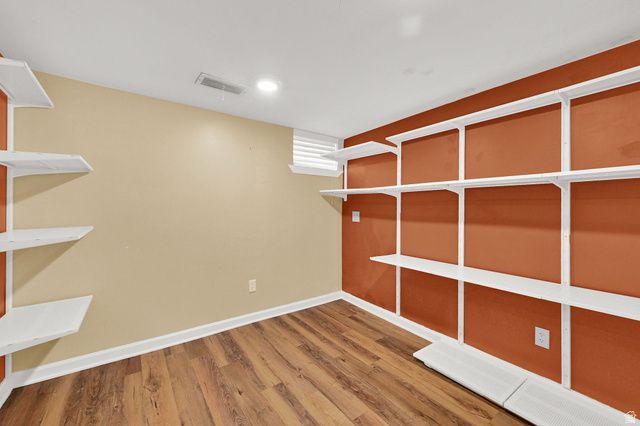 929 S GREENWOOD TERRACE, Salt Lake City, UT 84105