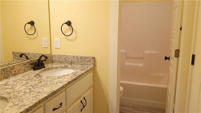 1610 Sweetbriar, Centerton, AR 72719