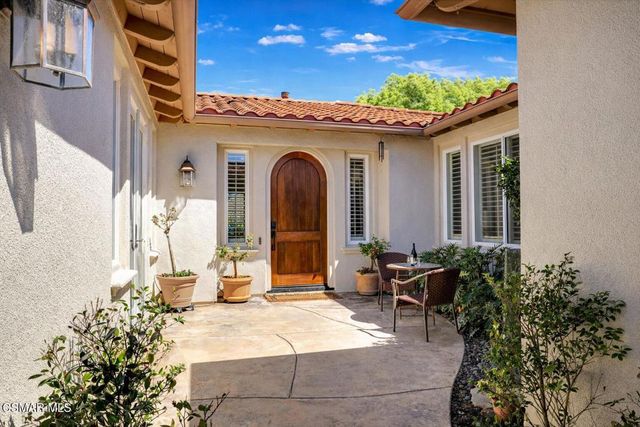 958 Westbluff Place, Simi Valley, CA 93065