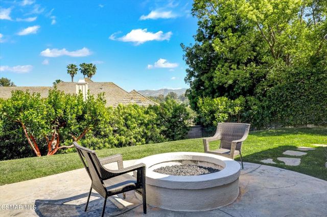 958 Westbluff Place, Simi Valley, CA 93065