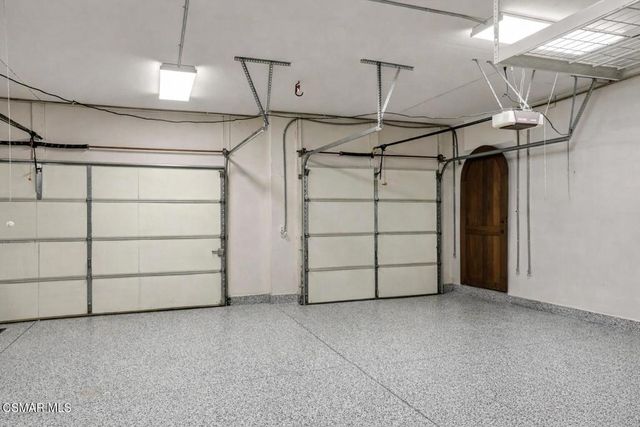 958 Westbluff Place, Simi Valley, CA 93065