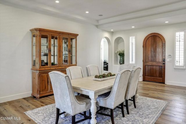 958 Westbluff Place, Simi Valley, CA 93065