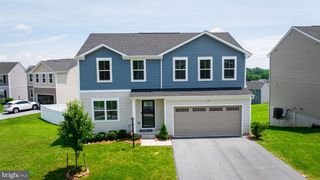 532 SALIDA TRL, Martinsburg, WV 25403